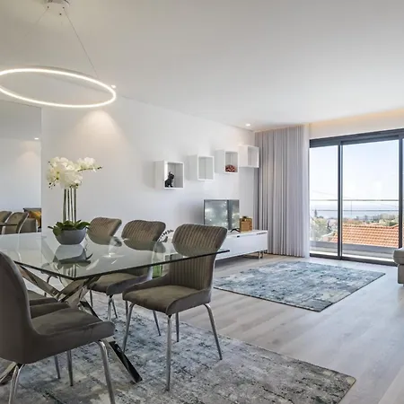 Contemporary C By Madeira Sun Travel Appartement Funchal (Madeira)